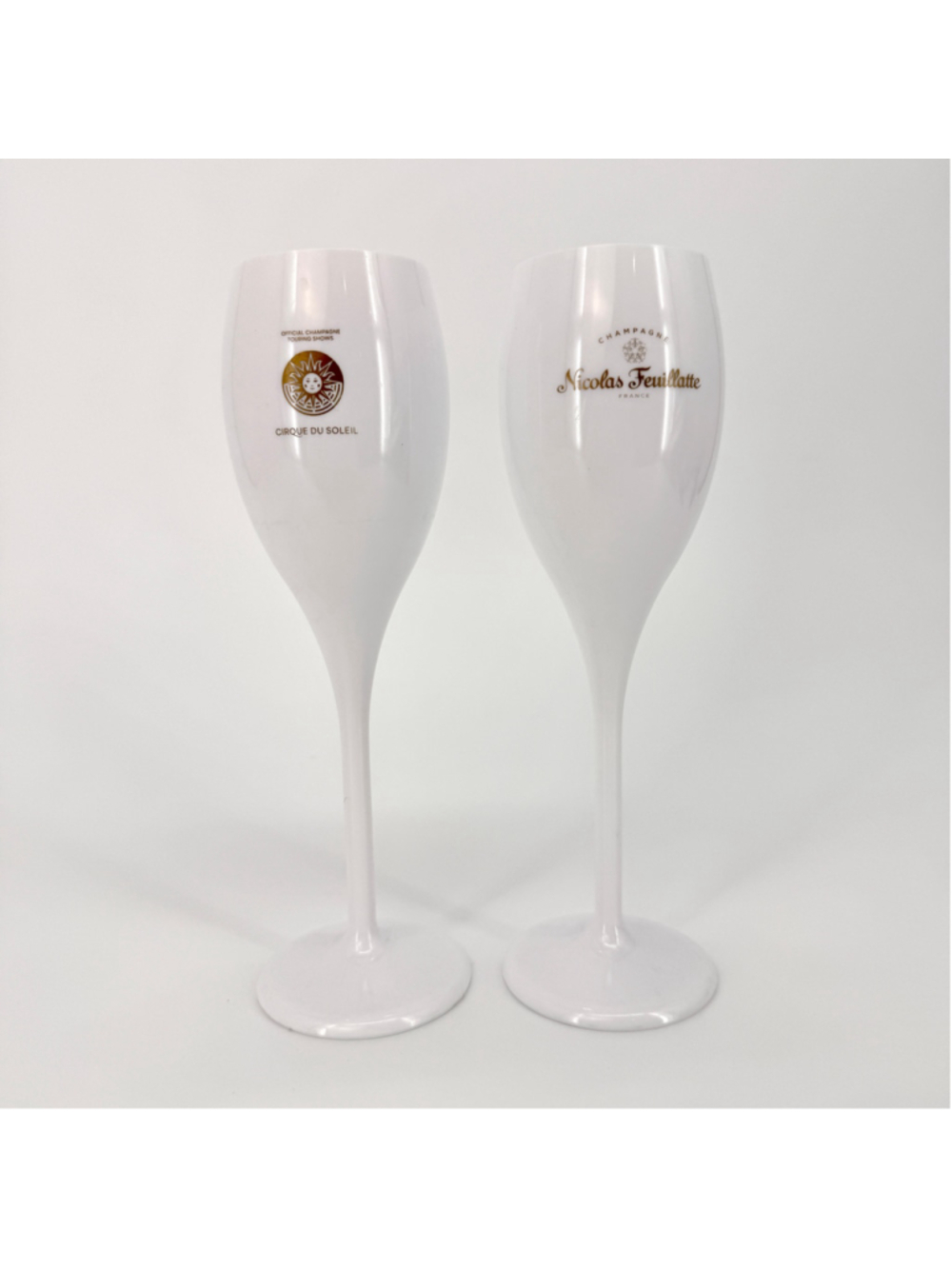 White Champagne Flutes Glass Nicolas Feuillatte FRANCE CIRQUE DU SOLEIL plastic